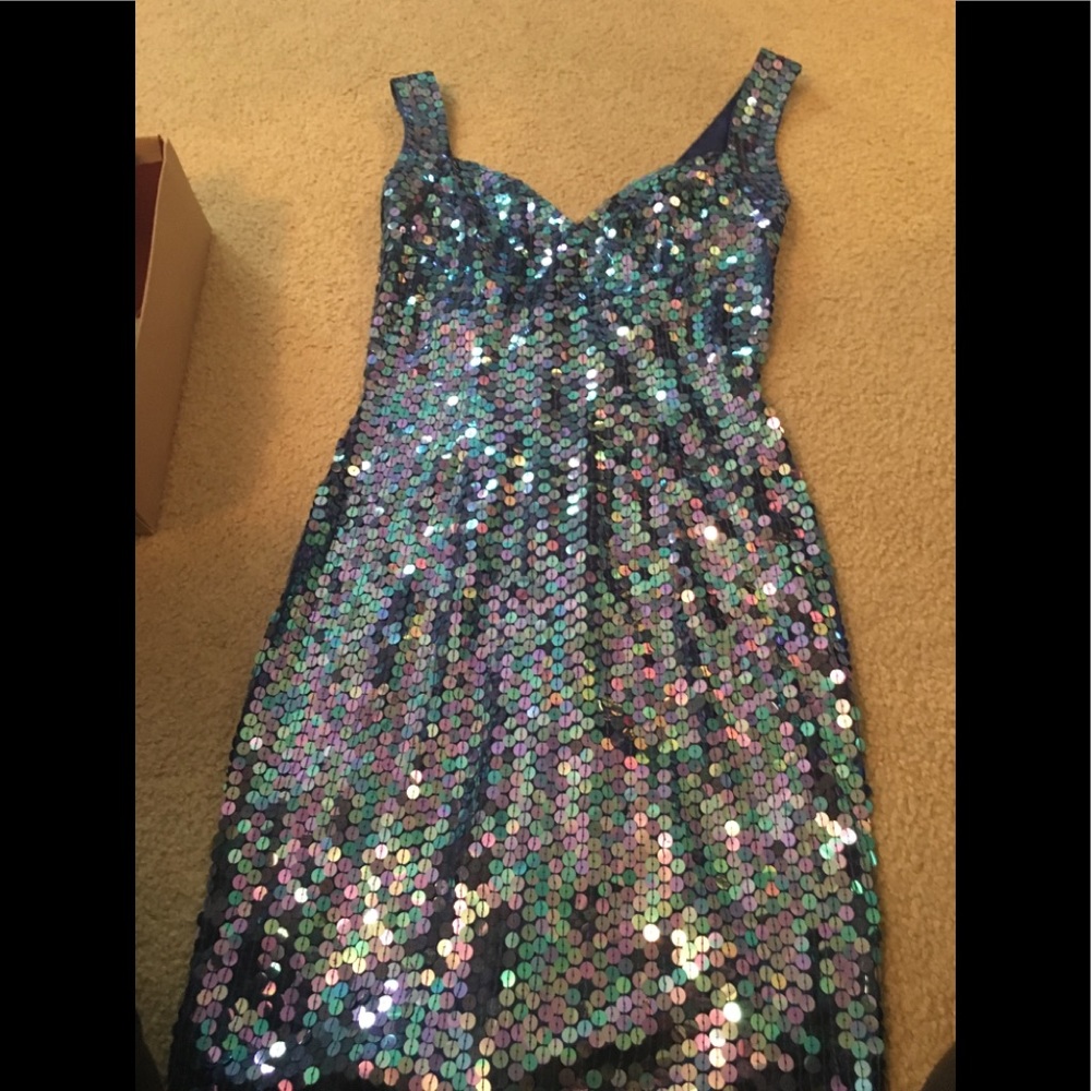 sequins dress